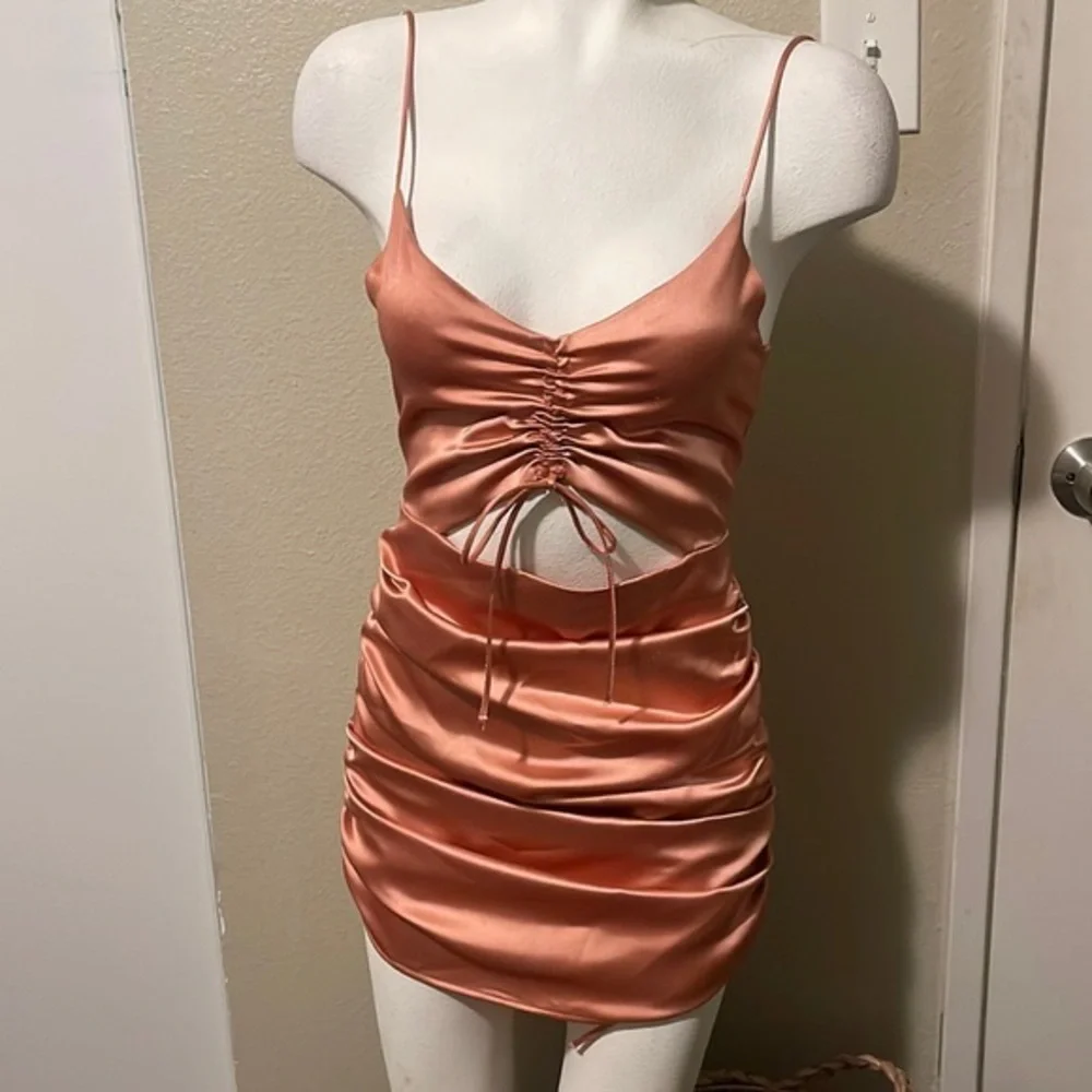 Zara Party Dress - Picture 1 of 3